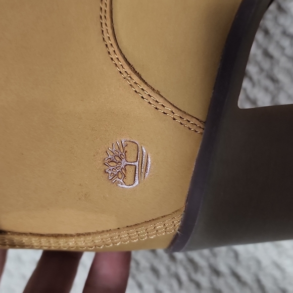 Timberland Boots - Picture 5 of 12